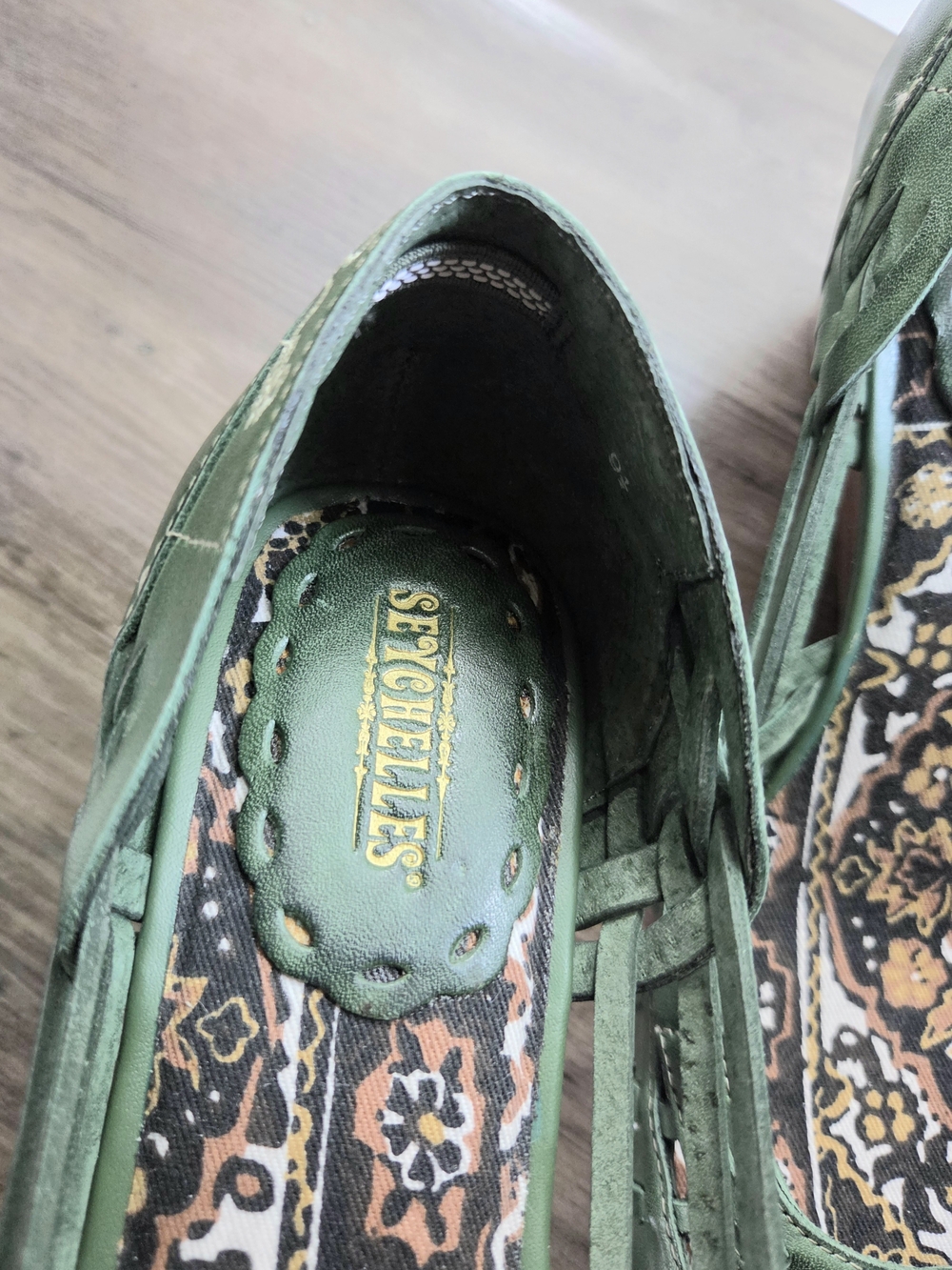 NWT Seychelles Forest Green Woven Leather Wedges Embroidered Wood Heel Size 9.5 - Picture 7 of 9